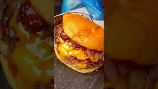 Tasty Chicken Burger  #shorrts #viral #youtubeshorts #shortsfeed #food #foodie #cheese #burger