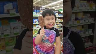 Do you like ice cream too? #shorts #icecream #magnum #youtubeshorts