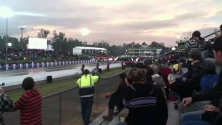 Top Fuel Dragster @ Willowbank Raceway 10-06-2012. OMFG!!!