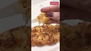 MAISON FEERIE Croissant with Cheese Oregano #mukbang #food