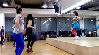 Shape of you!!- Iris Pavlopoulou ft. @let's go gym!