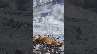 Everest Avalanche #k2 #moutaineer