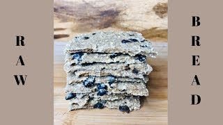 A Tasty and Healthy Bread Recipe: Raw Vegan Oat Apple Bread