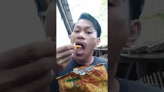 #shorts Makan snack oishi Rin-bee #trending #tiktok