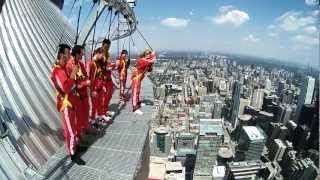 EdgeWalk Tour du CN - De Face