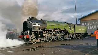 60163 Tornado | The Christmas White Rose | King's Cross to York and return 14/12/19