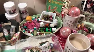 Check out my surroundings as I craft! Colab with CoffeePaperScissors!  December crafting area!