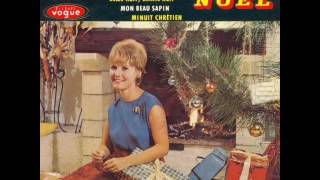 PETULA CLARK SINGS CHRISTMAS SONGS IN FRENCH