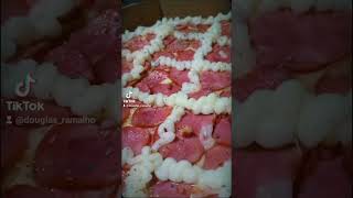 a melhor pizza do YouTube #deixaolike #pizza #pizzaria #food #pizzalover #pizzariaemcasa