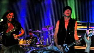 Michael Schenker "Only You can Rock Me" - 1/21/14 - Londonderry NH