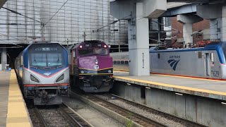 South Station railfanning with tons of horn shows! ft @MBTA1234 @cookieswirlb3942