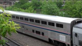 HD: Metra 424 meets Amtrak 156, the Amtrak Phase 1 Heritage Unit at Chicago Il.