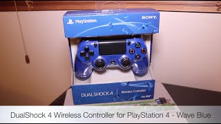 Unboxing of the DualShock 4 Wireless Controller for PlayStation 4: Wave Blue