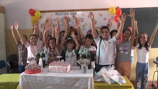 DIA DAS CRIANÇAS NA ESCOLA MUNICIPAL JESUÍNO GONÇALVES DOS REIS