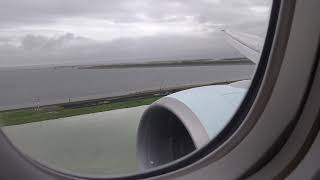 Air Canada Boeing 777-333ER Landing at Tokyo Haneda Airport (HND|RJTT)