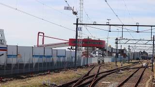 Vertrek met Plan V 876 van Hoek van Holland Haven