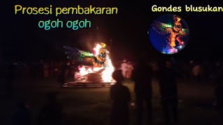 Ogoh ogoh kecamatan muncar // prosesi pembakaran ogoh ogoh