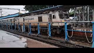 12793/Rayalaseema Express With krishnarajapuram Wap7 30663 Arrive Nizamabad Jn