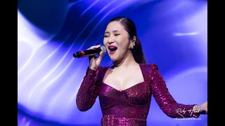 [27] Huong Tram - Hai Mua Noel concert LIVE at EQ Casino (4K) Part 2