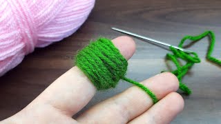 Easy homemade flower/ wool flower making in hindi/ pom pom flower making /handmade crafts,