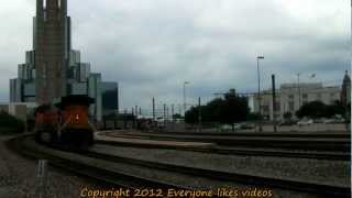 BNSF Aces & Gevos coal train into Dallas, Tx. ©