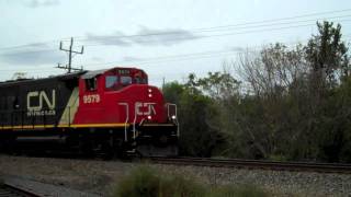 CN # 9579 Leads South Shore Cars Through Barrington