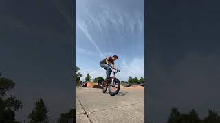 Bmx Footjam Oppo Whip to Decade to Can Lander! 👊🔥💯