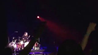 Shinedown I'll follow you live SSE Arena Wembley Carnival of madness Tour UK