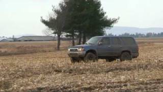 toyota 4runner 1991 in the mud