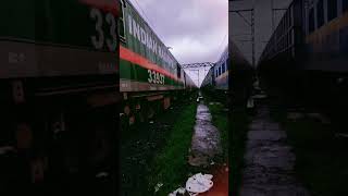 WAG7 Vs WAG9 in single frame Indian Railways