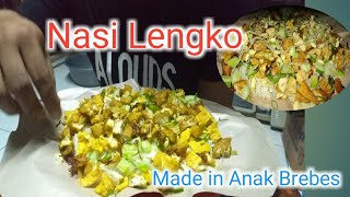 Buka Puasa Pake Nasi Lengko Khas Brebes