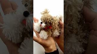 Zrób sobie malutkiego pieska z resztek włóczki, z pomponów 🐕💖🧶DIY #shorts #pies #pompon #jakzrobic