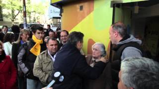 Mauricio Macri y Leandro Ginóbili en Bahía Blanca.