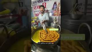 India's Biggest Jalebi 🤯😳😱 #shorts #streetfood #foodie