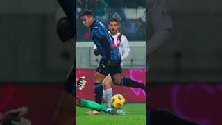 Gracias al golazo de Luis Muriel, Atalanta se acerca a los puesto de champions. #futbol