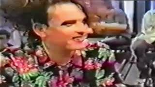 Robert Smith - Interview (UK TV Hit Studio 1990)