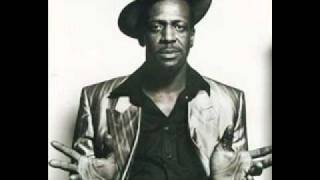 Gregory Isaacs - Open the Door