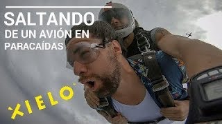 Saltando en paracaídas