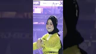 Pelita Harapan ft. Nia Dirgha -Dedare Ngerinsang #shorts #dance #pelitaharapan #niadirgha #tiara