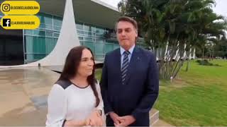 URGENTE | Regina Duarte deixa governo.