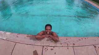 ENJOYING A SWIM IN MY NEIGHBORHOOD SWIMMING POOL # BULAWAYO ZIMBABWE #swimmingpoolvlog #memorylane