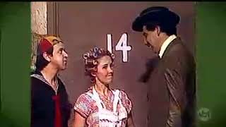 dona Florinda da um tapa no professor Girafales clube do chaves