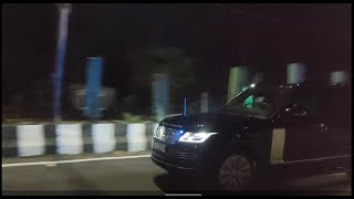 PM @NarendraModi Passing Valsad In His Bullet Proof Range Rover 🚔