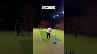 Fast bowling and defensive batting🏏 #cricket #cricketshorts #fastbowling #batting #viral