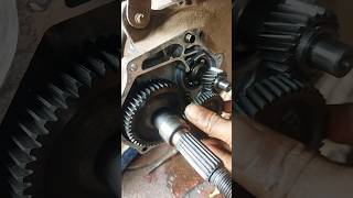 Scooty Gearbox ⚙️ Fitting #gear #automobile #ytshorts #like