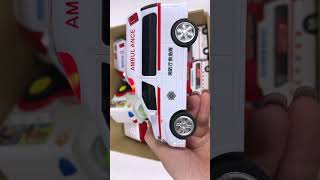 救急車のミニカーが走る！緊急走行！サイレン鳴る☆ Ambulance minicar runs in an emergency with siren!