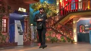 sudesh lehri singing mika Singh song | sudesh lehri comedy kapil sharma show sudesh and Krishna