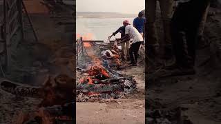 Shamshan Ghat Do Dinka Mela Aayabhi Yakela Mahakal...😭