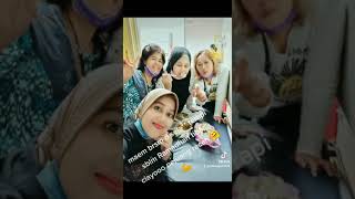 Kenangan Di Taiwan Makan Bareng Bersama Bestie#videoshorts