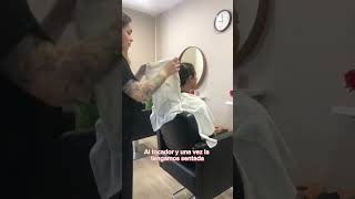 Pon ácido hialuronico en tu pelito amiga #hairsalon #peluquería #viral